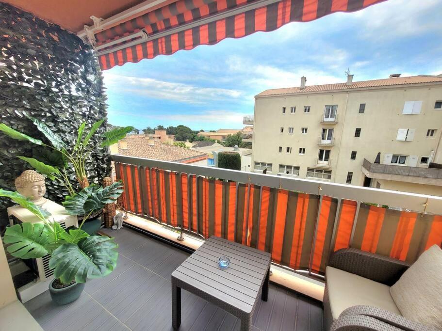 Studio Lucia - Vue Mer Saint Aygulf Exterior photo